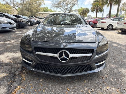 Used 2013 Mercedes-Benz SL 550 image 8