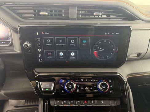 Used 2025 GMC Sierra 1500 AT4 AWD/4WD image 20