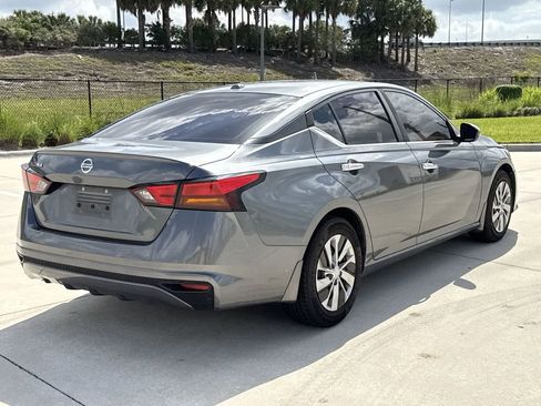 Used 2020 Nissan Altima 2.5 S image 11