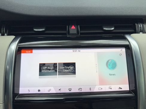 Used 2020 Land Rover Discovery Sport S R-Dynamic AWD/4WD image 28