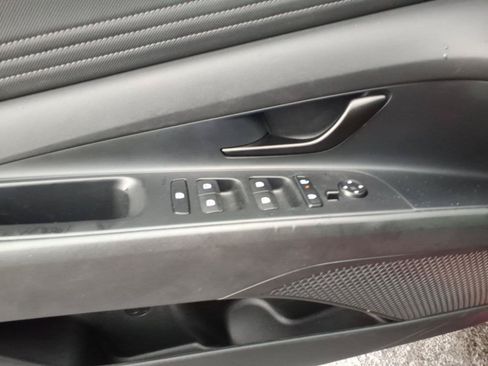 Used 2025 Hyundai Elantra Sport w/ Cargo Package FWD image 24