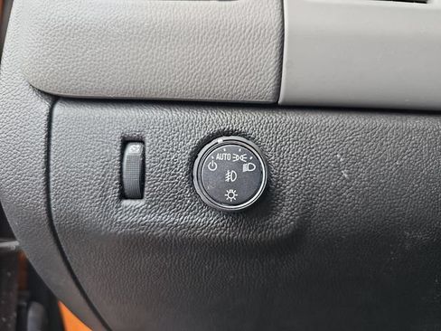 Used 2017 Chevrolet Colorado W/T w/ WT Convenience Package RWD image 23
