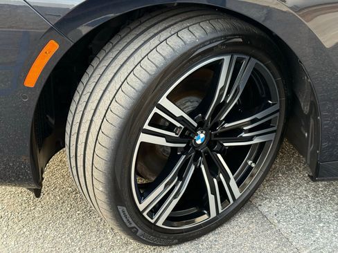 Used 2025 BMW 760i xDrive image 20