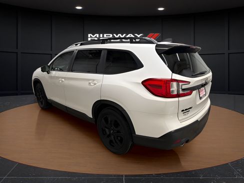 Used 2023 Subaru Ascent Onyx Edition Limited AWD/4WD image 3