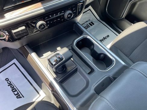 New 2026 Chevrolet Silverado 1500 RST w/ Redline Edition AWD/4WD image 26