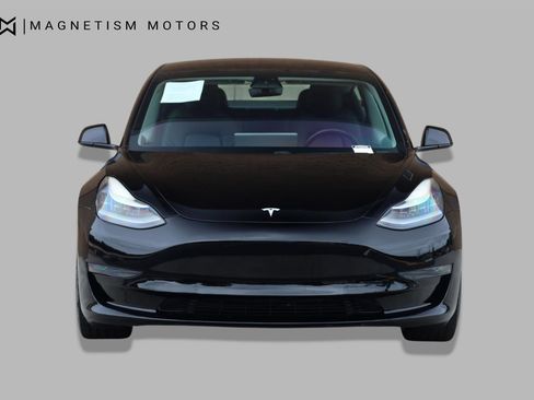 Used 2018 Tesla Model 3 Long Range RWD image 4