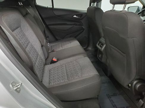 Used 2022 Chevrolet Equinox LT image 23