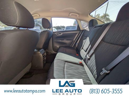 Used 2019 Nissan Sentra SV FWD image 12