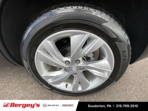 Used 2024 Buick Encore GX Preferred AWD/4WD image 37