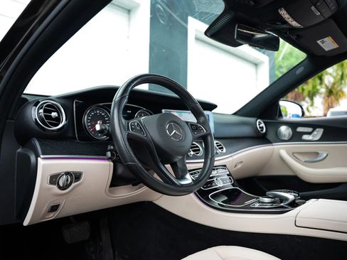 Used 2017 Mercedes-Benz E 300 4MATIC image 36