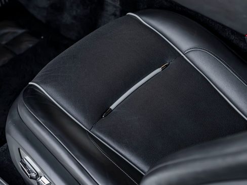 Certified 2018 Rolls-Royce Dawn image 21