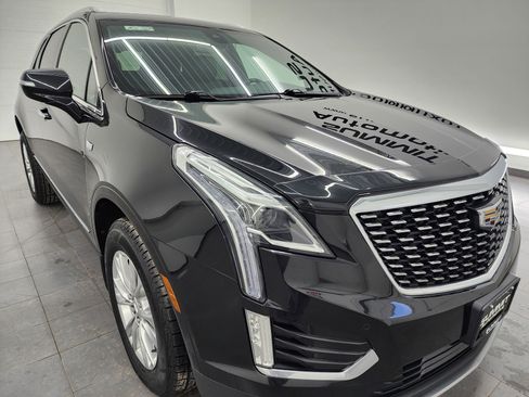 Used 2020 Cadillac XT5 Premium Luxury image 2