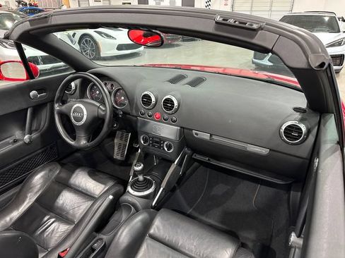 Used 2004 Audi TT 1.8T AWD/4WD image 8