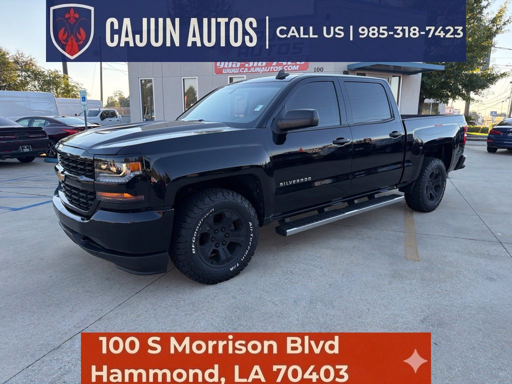 Used 2018 Chevrolet Silverado 1500 Custom w/ Custom Value Package RWD image 1