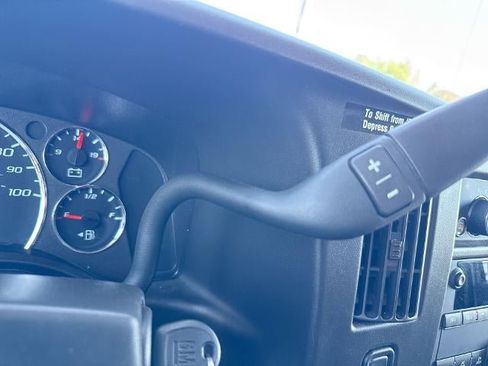 Certified 2024 GMC Savana 2500 w/ Driver Convenience Package RWD image 15