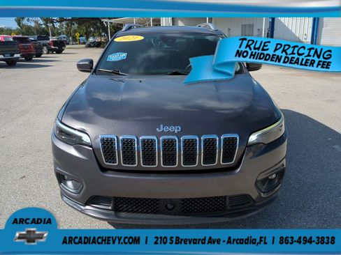 Used 2021 Jeep Cherokee Latitude Lux w/ Comfort/Convenience Group FWD image 9