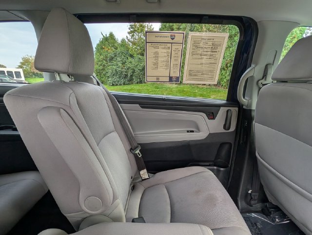 Used 2018 Honda Odyssey EX image 31