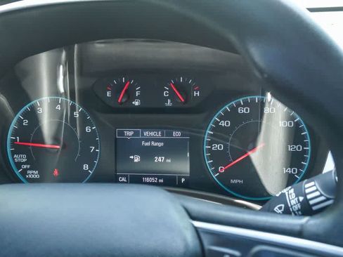 Used 2018 Chevrolet Equinox LS FWD image 22
