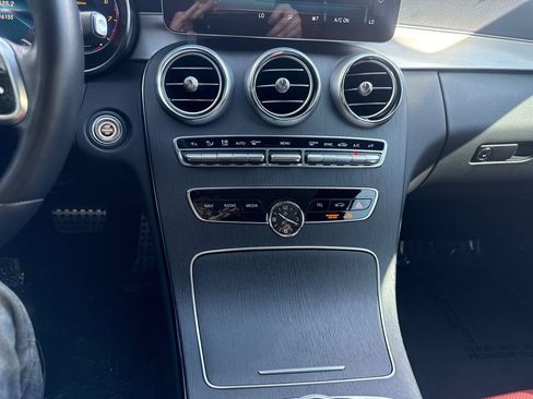 Used 2022 Mercedes-Benz C 300 4MATIC Coupe image 65