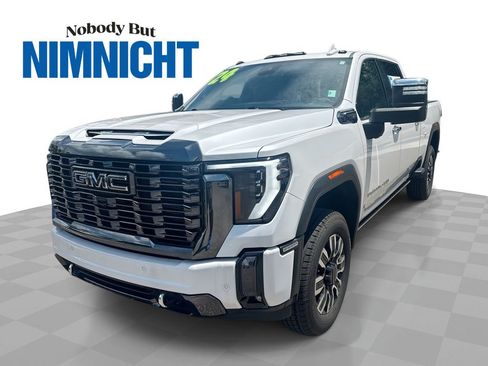 Used 2024 GMC Sierra 2500 Denali Ultimate AWD/4WD image 1