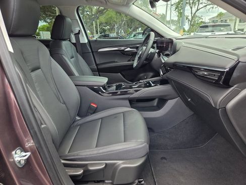 Used 2025 Buick Envision Preferred AWD/4WD image 19