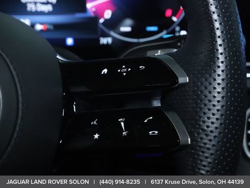 Used 2024 Mercedes-Benz GLS 580 4MATIC image 23