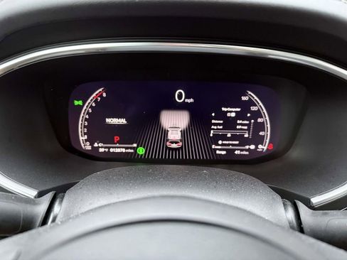 Used 2024 Acura MDX SH-AWD w/ Technology Package image 33