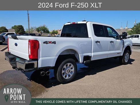 Used 2024 Ford F250 XLT AWD/4WD image 12