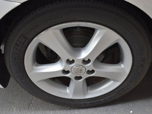 Used 2005 Toyota Solara SLE image 40