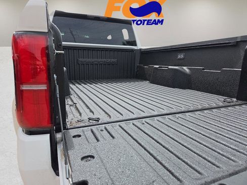 New 2026 Toyota Tacoma SR5 AWD/4WD image 13