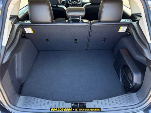 Used 2014 Ford Focus Titanium FWD image 26