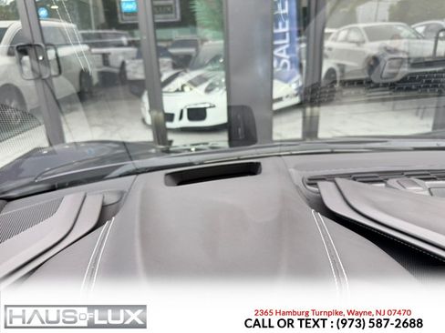 Used 2021 Chevrolet Corvette Stingray Premium Cpe w/ Z51 Performance Package RWD image 35