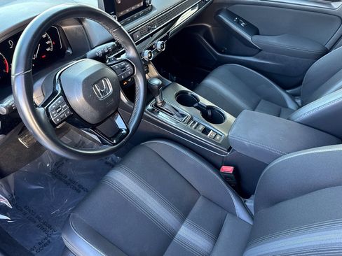 Used 2024 Honda Civic Sport image 4