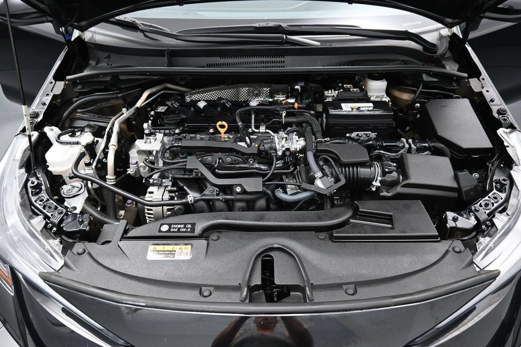 Used 2025 Toyota Corolla LE FWD image 32