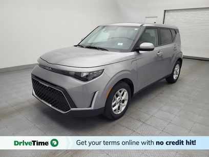 Used 2025 Kia Soul LX w/ LX Technology Package