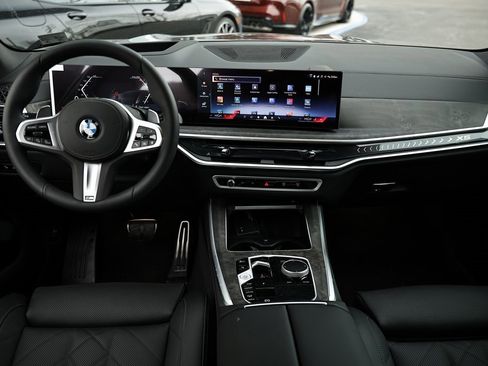 New 2026 BMW X5 xDrive40i w/ M Sport Package image 25