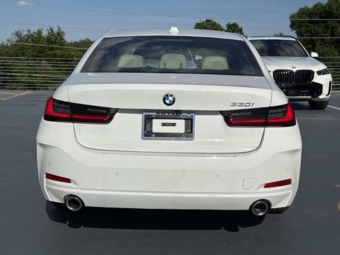 New 2026 BMW 330i Sedan w/ Premium Package RWD image 4