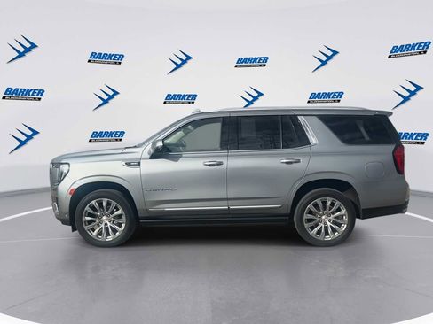 Used 2024 GMC Yukon Denali w/ Advanced Technology Package image 5