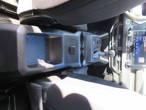 Used 2023 Chevrolet Colorado W/T image 20