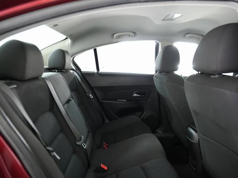 Used 2016 Chevrolet Cruze LT image 36