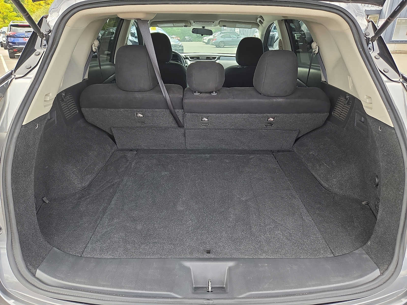 Used 2019 Nissan Murano S AWD/4WD image 28