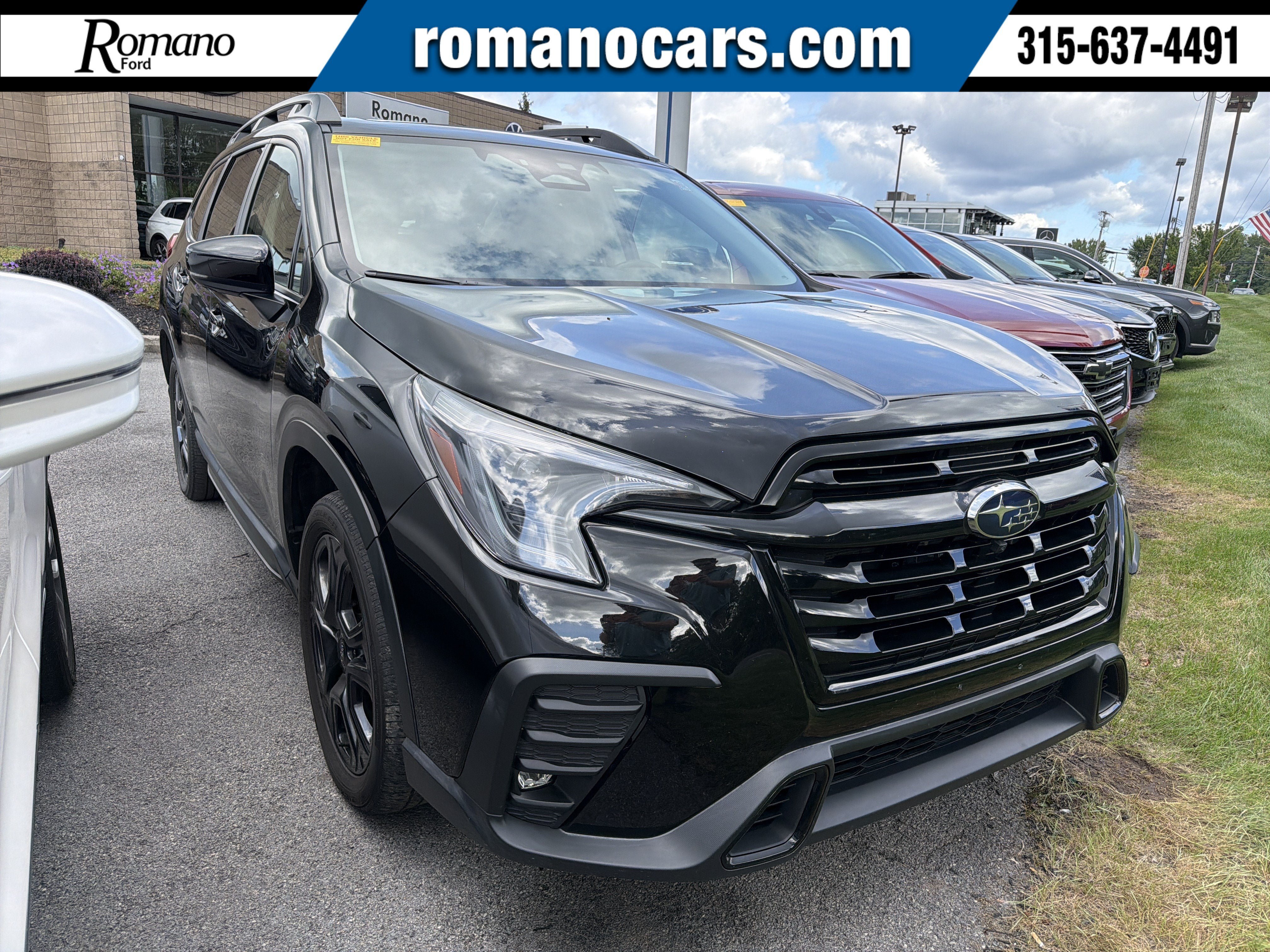 Used 2024 Subaru Ascent Onyx Edition Limited AWD/4WD image 1