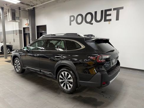 Used 2023 Subaru Outback Touring XT image 6