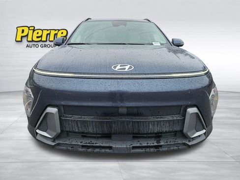 Used 2024 Hyundai Kona SEL image 2