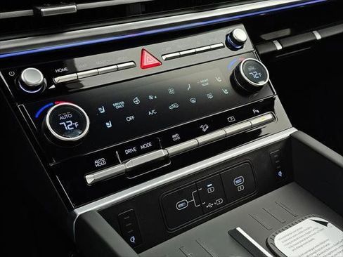 New 2026 Hyundai Santa Fe Limited AWD/4WD image 23