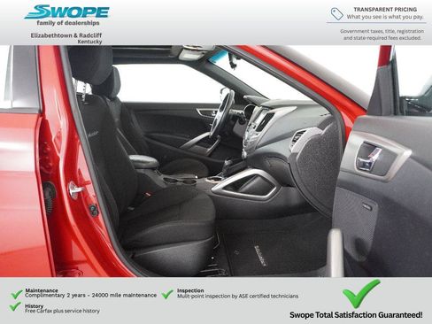 Used 2017 Hyundai Veloster Value Edition FWD image 11