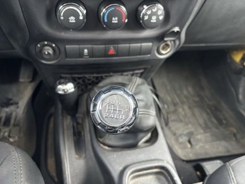 Used 2015 Jeep Wrangler Sport w/ Quick Order Package 23S image 18