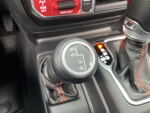 Used 2021 Jeep Gladiator Mojave w/ LED Lighting Group image 44