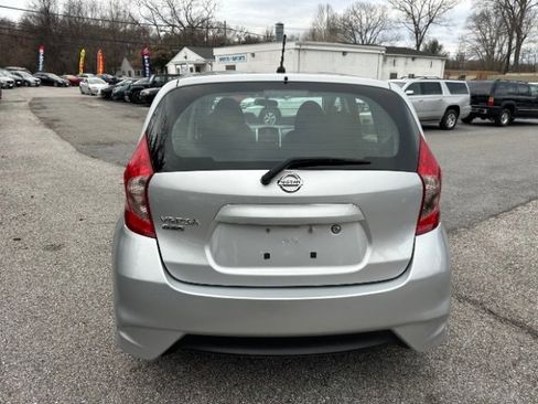 Used 2018 Nissan Versa Note S image 4