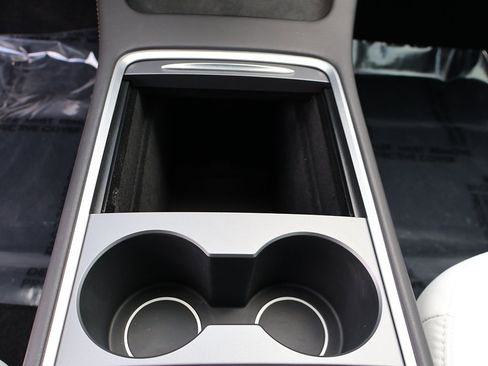 Used 2022 Tesla Model 3 image 57